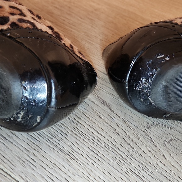 Leopard with Patent Leather Naturalizer Flats - Picture 5 of 5